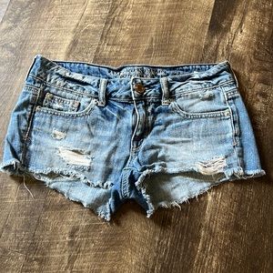 Women’s American Eagle size 2 jean shorts